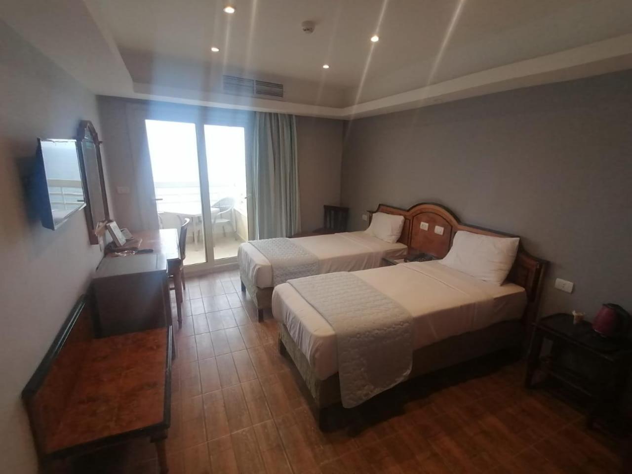 Kaoud Sporting Hotel อเล็กซานเดรีย ภายนอก รูปภาพ