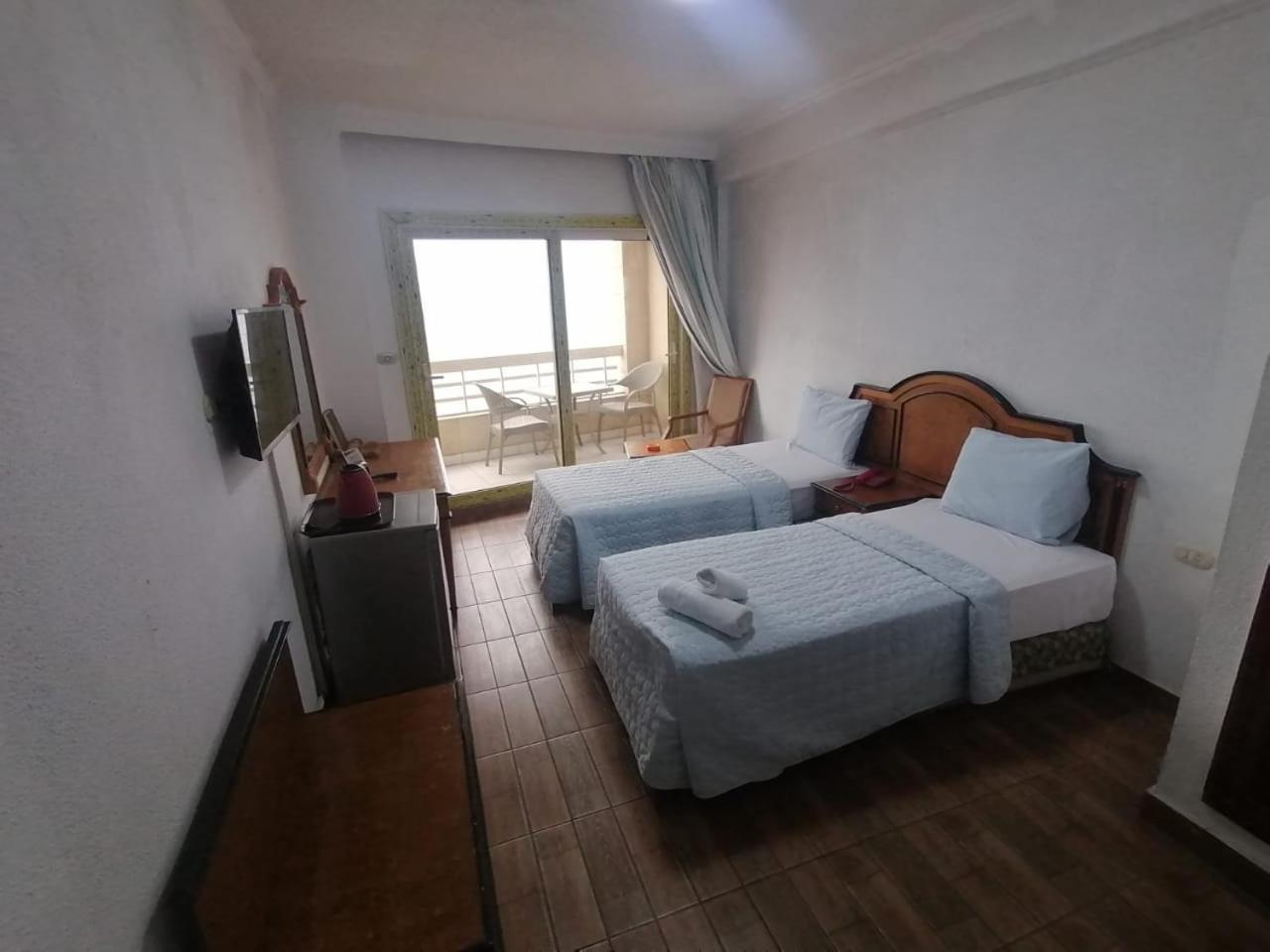 Kaoud Sporting Hotel อเล็กซานเดรีย ภายนอก รูปภาพ