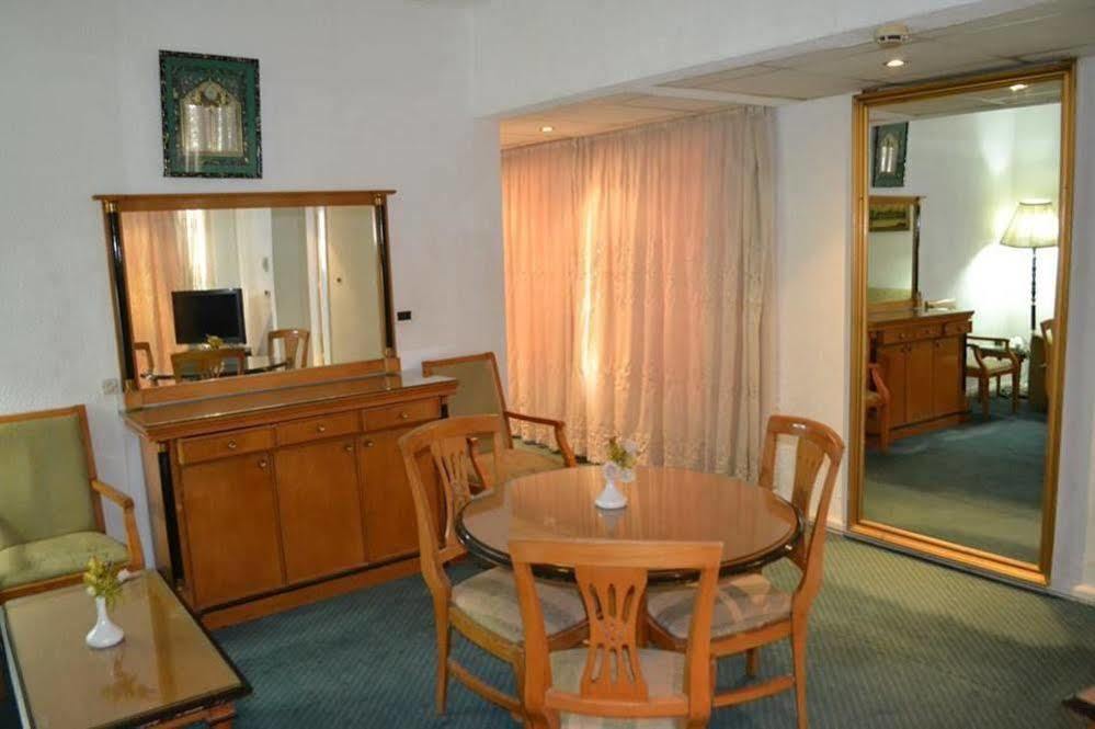 Kaoud Sporting Hotel อเล็กซานเดรีย ภายนอก รูปภาพ