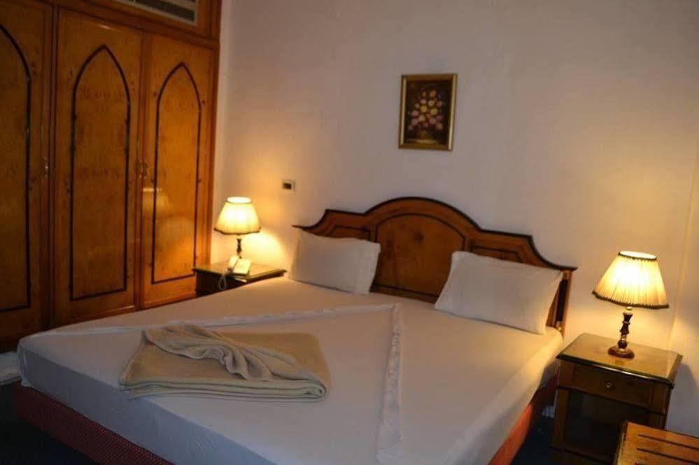 Kaoud Sporting Hotel อเล็กซานเดรีย ภายนอก รูปภาพ